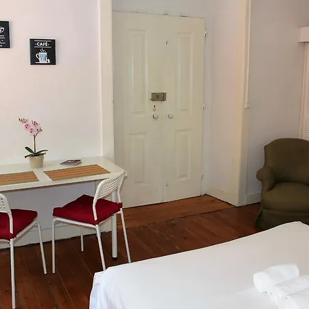 Chiado, Charming Studio Lägenhet Lisboa