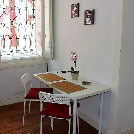 Chiado, Charming Studio * Lisboa